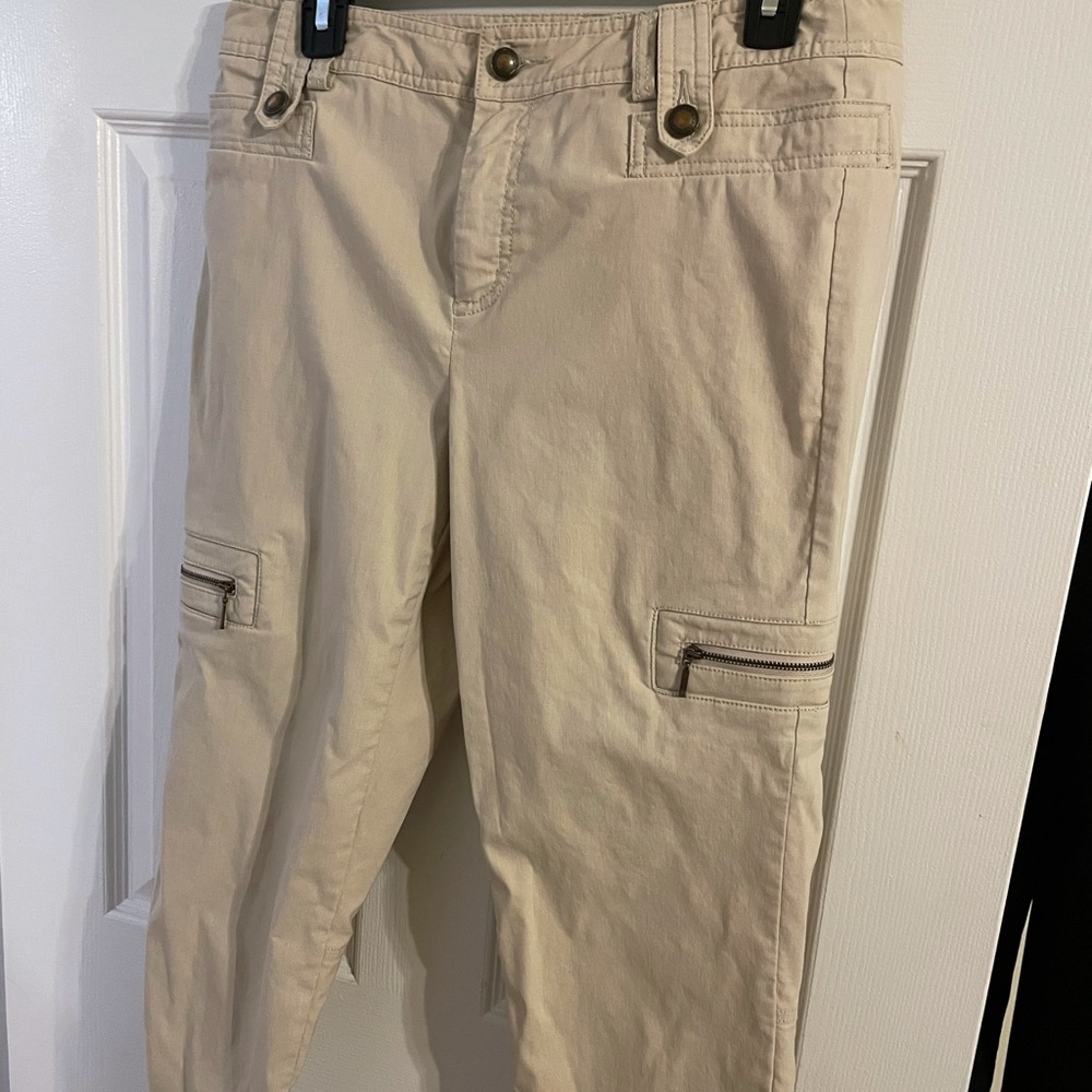 Stretch capris